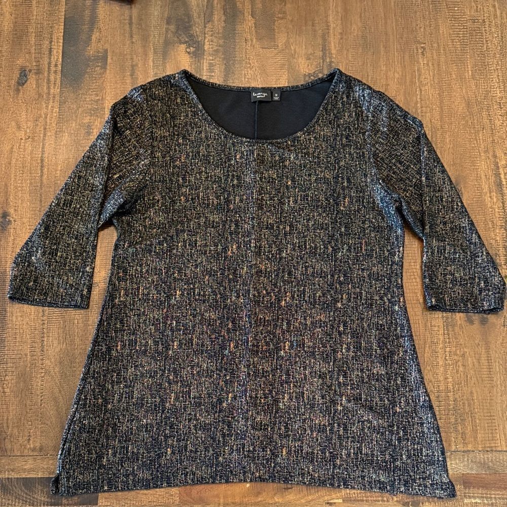La Vanya Elegant Black and Gold Women's Blouse